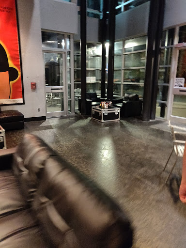 Movie Theater «Cinebarre Mountlake Terrace», reviews and photos, 6009 244th St SW, Mountlake Terrace, WA 98043, USA