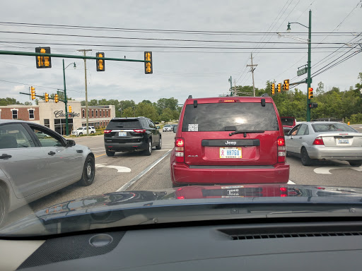 Car Dealer «Cadillac of Novi», reviews and photos, 41350 Grand River Ave, Novi, MI 48375, USA