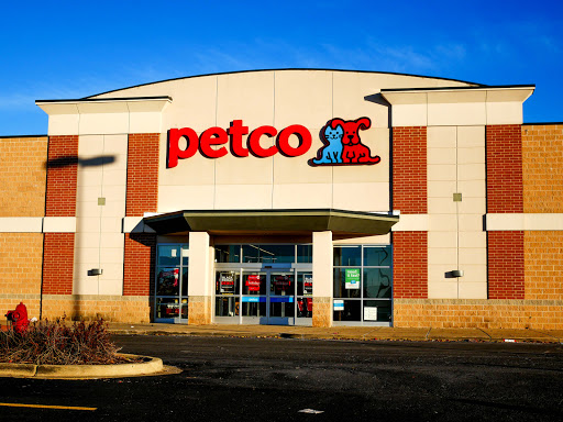 Petco Animal Supplies, 1660 Orchard Gateway Blvd, North Aurora, IL 60542, USA, 