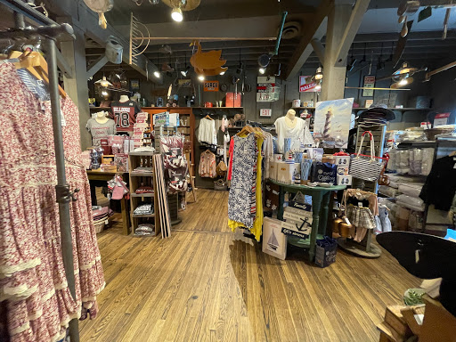 American Restaurant «Cracker Barrel Old Country Store», reviews and photos, 4001 S Frontage Rd, Vicksburg, MS 39180, USA