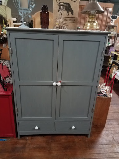 Antique Store «Rancho Coop», reviews and photos, 5685 Main St, Oakley, CA 94561, USA