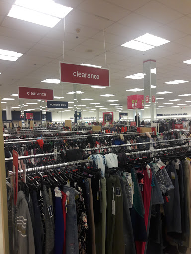 Department Store «Marshalls», reviews and photos, 1005 Paradise Rd, Swampscott, MA 01907, USA