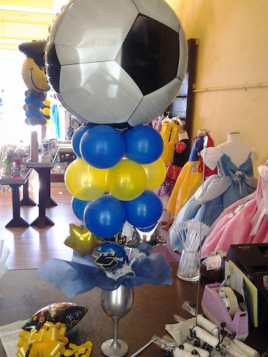 Party Planner «Hollywood Gift Shop», reviews and photos, 2308 S Vermont Ave, Los Angeles, CA 90007, USA