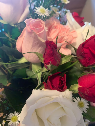 Gift Shop «Flowers In the Attic», reviews and photos, 7505 Saltsburg Rd, Pittsburgh, PA 15235, USA