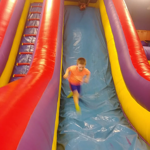 Amusement Center «MegaTrampoline Fun Zone», reviews and photos, 5593 Northwest Hwy, Crystal Lake, IL 60014, USA