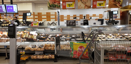 Grocery Store «Stop & Shop», reviews and photos, 275 Highland Ave, Cheshire, CT 06410, USA