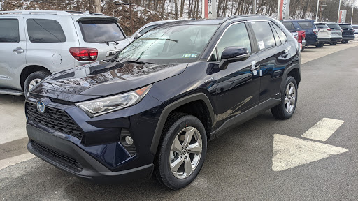 Toyota Dealer «Day Toyota», reviews and photos, 1110 Clairton Blvd, Pleasant Hills, PA 15236, USA