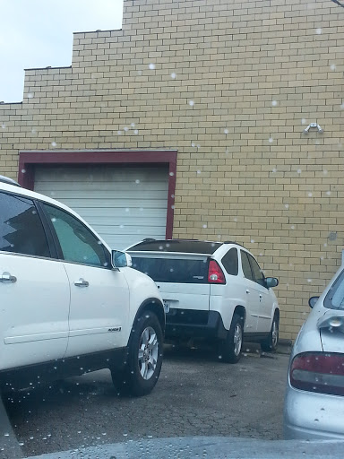 Auto Repair Shop «Lindsey Automotive», reviews and photos, 1343 Old Louisville Rd, Bowling Green, KY 42101, USA