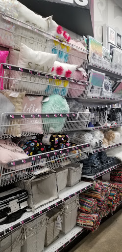 Variety Store «Five Below», reviews and photos, 231 Stafford Park Blvd, Manahawkin, NJ 08050, USA