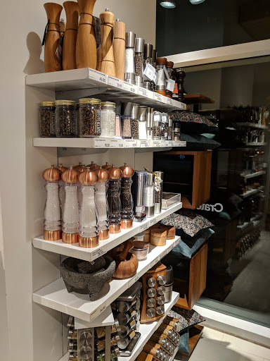 Furniture Store «Crate and Barrel», reviews and photos, 4589 La Jolla Village Dr, San Diego, CA 92122, USA