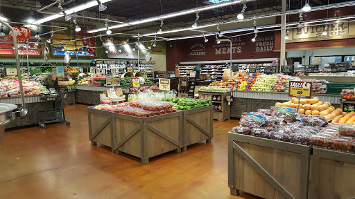 Grocery Store «Fresh Thyme Farmers Market- Newport», reviews and photos, 82 Carothers Rd, Newport, KY 41071, USA