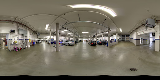 Mercedes Benz Dealer «Mercedes-Benz of San Francisco», reviews and photos, 500 8th St, San Francisco, CA 94103, USA