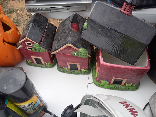 Flea Market «Las Esperanza Flea Market», reviews and photos, 18820 Pleasanton Rd, San Antonio, TX 78221, USA