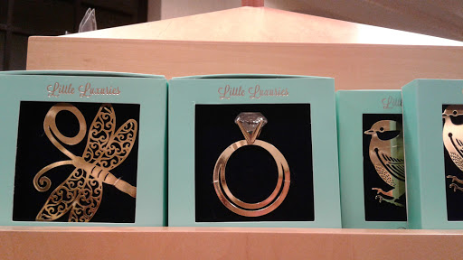 Book Store «Barnes & Noble Booksellers», reviews and photos, 1739 Olentangy River Rd, Columbus, OH 43212, USA