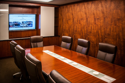 Car Dealer «Land Rover Buckhead», reviews and photos, 3040 Piedmont Rd NE, Atlanta, GA 30305, USA