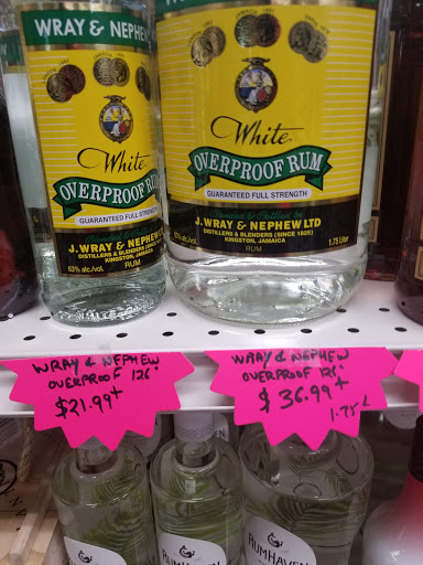 Liquor Store «Collins Package Store», reviews and photos, 552 Halfway House Rd, Windsor Locks, CT 06096, USA