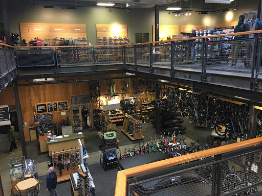 Camping Store «REI», reviews and photos, 3000 184th St SW #952, Lynnwood, WA 98037, USA