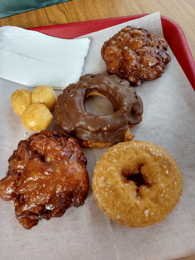 Bakery «Tip Top Donuts», reviews and photos, 745 Cobb Pkwy N, Marietta, GA 30062, USA