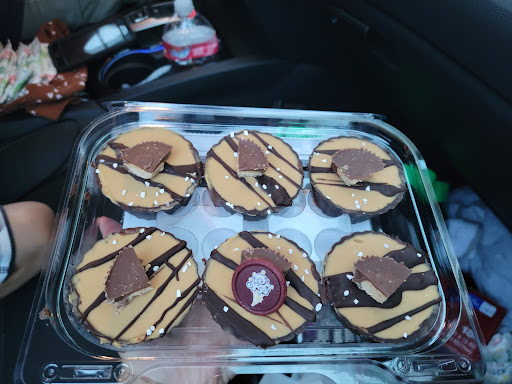 Ice Cream Shop «Cold Stone Creamery», reviews and photos, 1000 Chapel View Blvd Suite 134, Cranston, RI 02920, USA