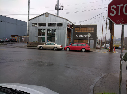 Laundromat «Spin Laundry Lounge», reviews and photos, 750 N Fremont St, Portland, OR 97227, USA