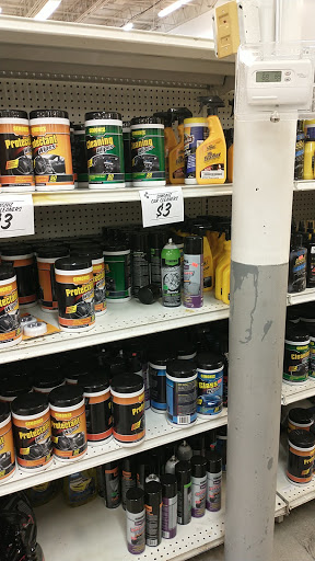 Discount Store «Bargain Hunt», reviews and photos, 690 N Riverside Dr, Clarksville, TN 37040, USA