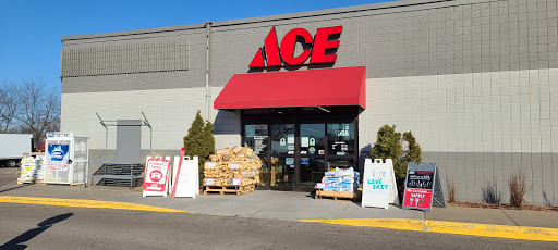 Hometown Ace Hardware, 1355 S Frontage Rd, Hastings, MN 55033, USA, 