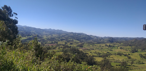 Salor la Gallina del Sabor - Cl. 16 #7-15, Chiquinquirá, Boyacá, Colombia