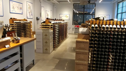 Wine Store «Moore Brothers Wine Company New York», reviews and photos, 51 35th St, Brooklyn, NY 11232, USA