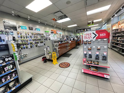 Car Battery Store «Batteries Plus Bulbs», reviews and photos, 1492 S Randall Rd, Geneva, IL 60134, USA
