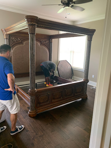 Moving and Storage Service «Two Men and a Truck», reviews and photos, 2500 W 15th St, Panama City, FL 32401, USA