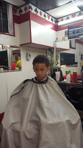 Barber Shop «Blaze Barber Shop», reviews and photos, 631 W Main St, New Britain, CT 06053, USA