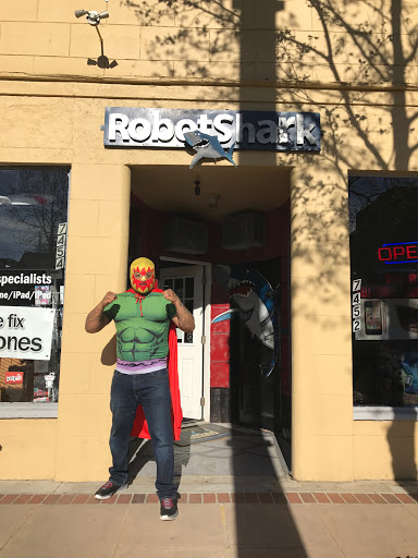 Cell Phone Store «Robot Shark», reviews and photos, 7454 Monterey Rd, Gilroy, CA 95020, USA