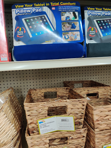 Hardware Store «Ranch Mart Ace Hardware», reviews and photos, 3801 W 95th St, Overland Park, KS 66206, USA