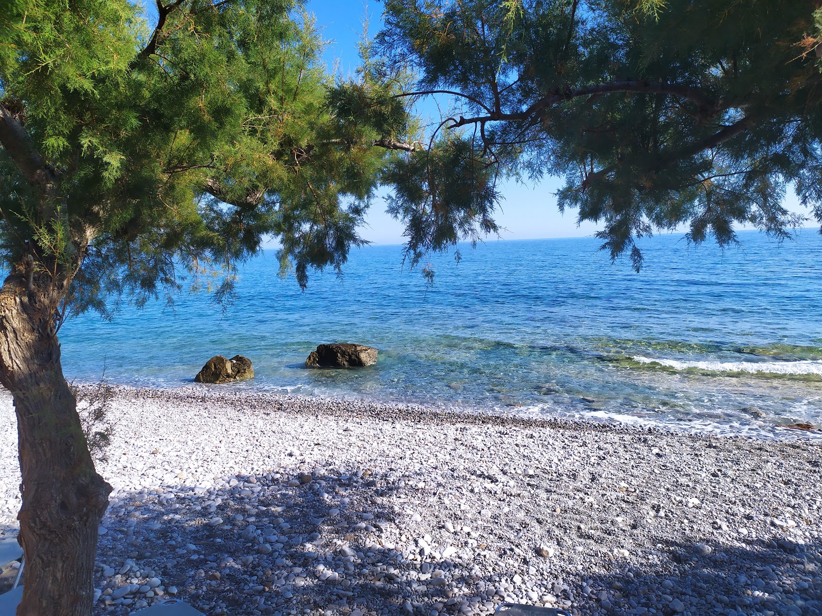 Castello beach'in fotoğrafı geniş bir kıyı şeridi ile birlikte