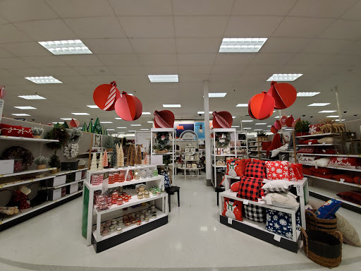 Department Store «Target», reviews and photos, 4920 Transit Rd, Depew, NY 14043, USA