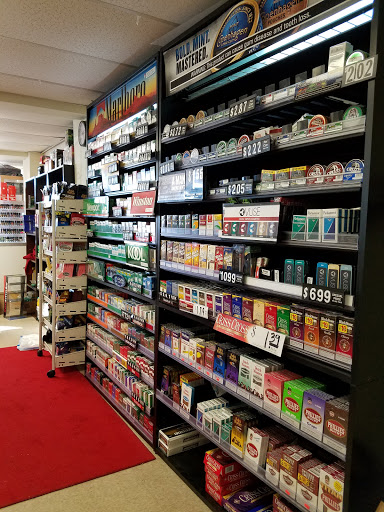 Tobacco Shop «Smoke Outlet & Vapor Lounge», reviews and photos, 440 Lancaster Ave, Reading, PA 19611, USA