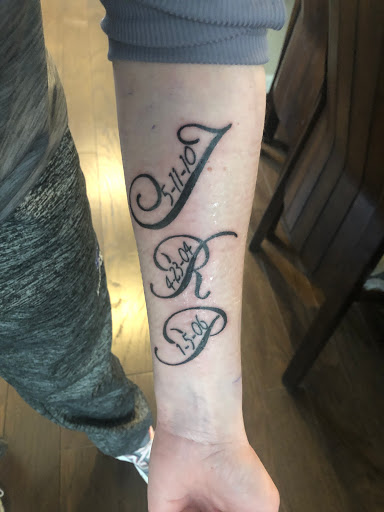 Tattoo Shop «Aliza Ink Tattoo Company», reviews and photos, 5879 Palmer Park Blvd, Colorado Springs, CO 80915, USA