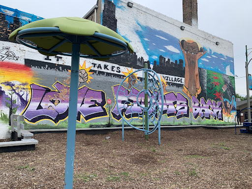 Park «Davis Park», reviews and photos, 5427 W Division St, Chicago, IL 60651, USA