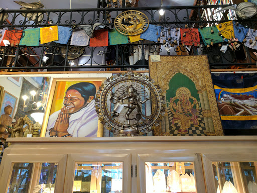 Book Store «Thunderbolt Spiritual Books», reviews and photos, 512 Santa Monica Blvd, Santa Monica, CA 90401, USA