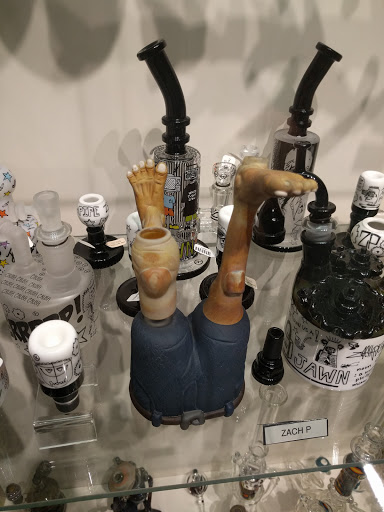 Tobacco Shop «Mellow Mood Pipe & Tobacco», reviews and photos, 4119 SE Hawthorne Blvd, Portland, OR 97214, USA