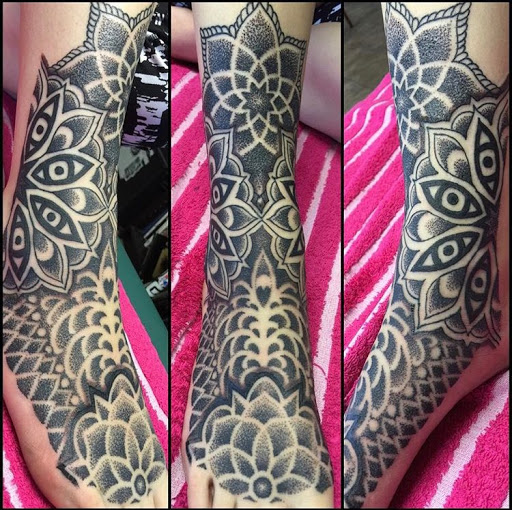 Tattoo Shop «Flying Tiger Tattoo», reviews and photos, 1537 Stanley St, New Britain, CT 06053, USA