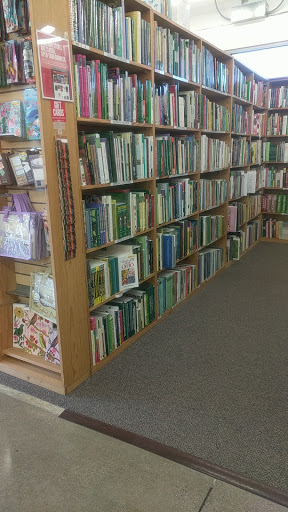 Book Store «Half Price Books», reviews and photos, 3185 Princeton Rd, Hamilton, OH 45011, USA