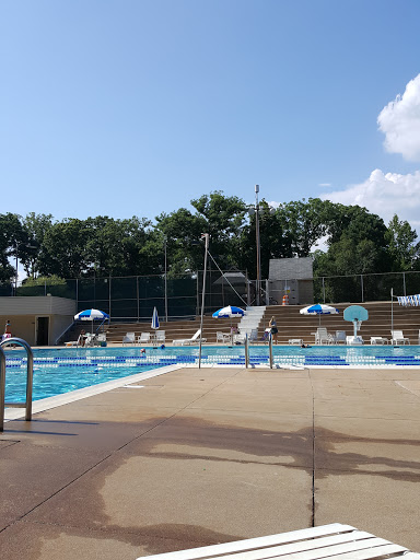 Community Center «Bon Air Community Association», reviews and photos, 8725 Quaker Ln, Richmond, VA 23235, USA