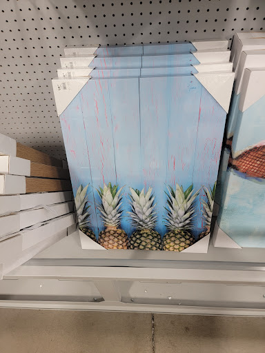 Shopping Mall «Gateway Crossing Shopping Center», reviews and photos, 190 500 W, Bountiful, UT 84010, USA