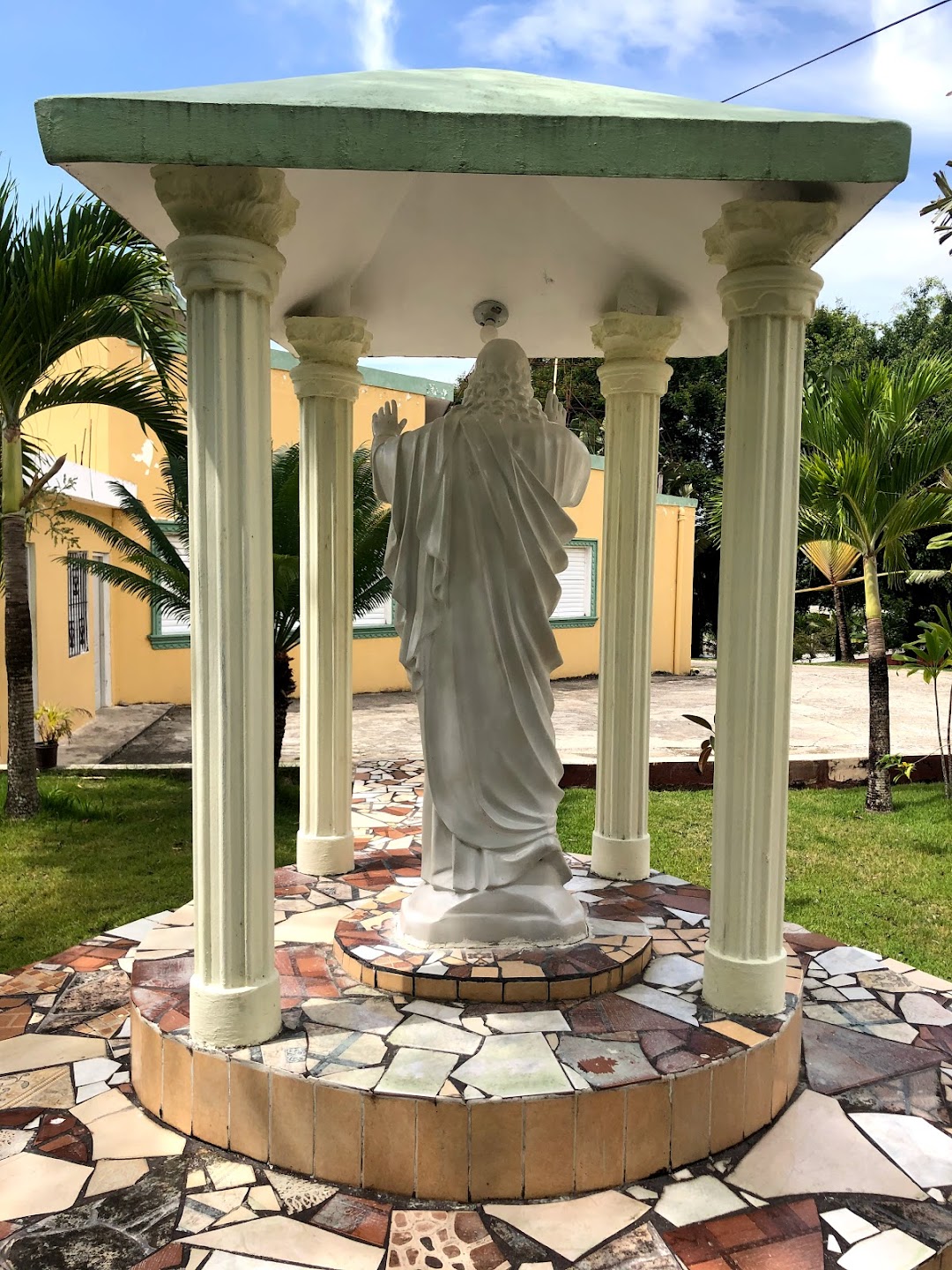 Parroquia Nuestra Señora Del Rosario.