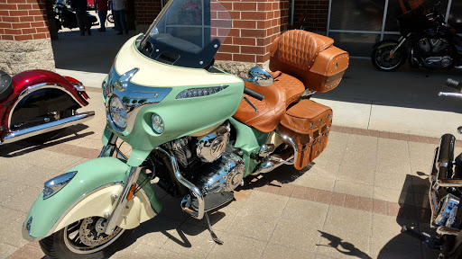 Motorcycle Dealer «Indian Motorcycle Kansas City & RideNow Powersports Kansas City», reviews and photos, 800 N Rogers Rd, Olathe, KS 66062, USA