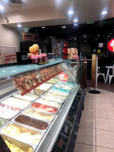 Ice Cream Shop «Cold Stone Creamery», reviews and photos, 1570 S Harbor Blvd, Anaheim, CA 92802, USA