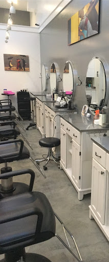 Hair Salon «Maxi Hair Salon», reviews and photos, 2489 Telegraph Ave, Berkeley, CA 94704, USA