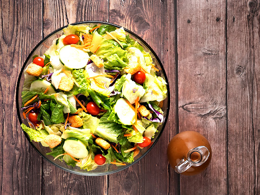 Pizza Restaurant «Round Table Pizza», reviews and photos, 2854 Mountain Blvd, Oakland, CA 94602, USA