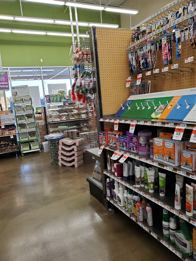 Pet Supply Store «Pet Supplies Plus», reviews and photos, 120 Sara Way, Belle Vernon, PA 15012, USA